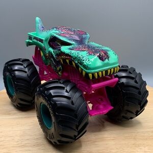 HOT WHEELS | DINOSAUR ALLEGATOR ZOMBIE MONSTER TRUCK | GREEN PURPLE TOY